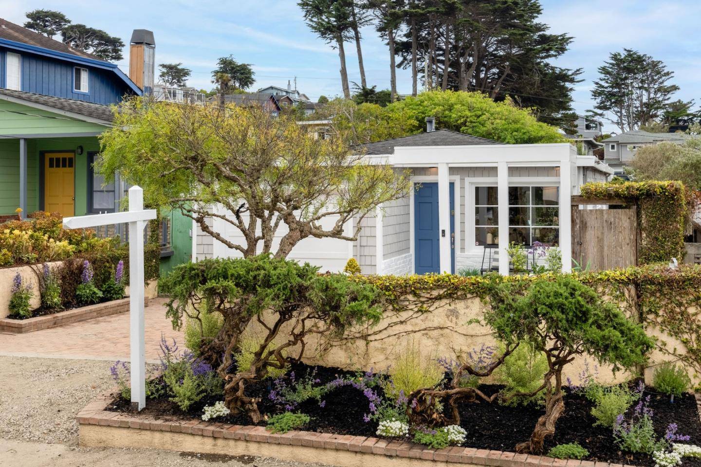 Montara, CA 94037,308 6th ST
