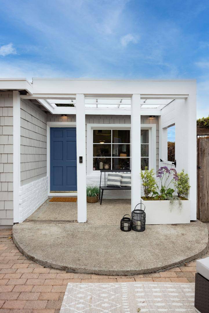 Montara, CA 94037,308 6th ST