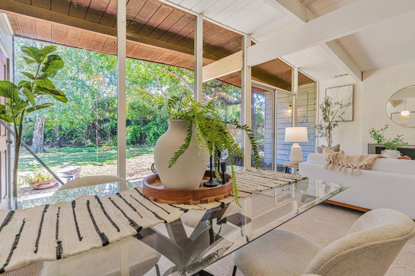 Palo Alto, CA 94306,26 Roosevelt CIR