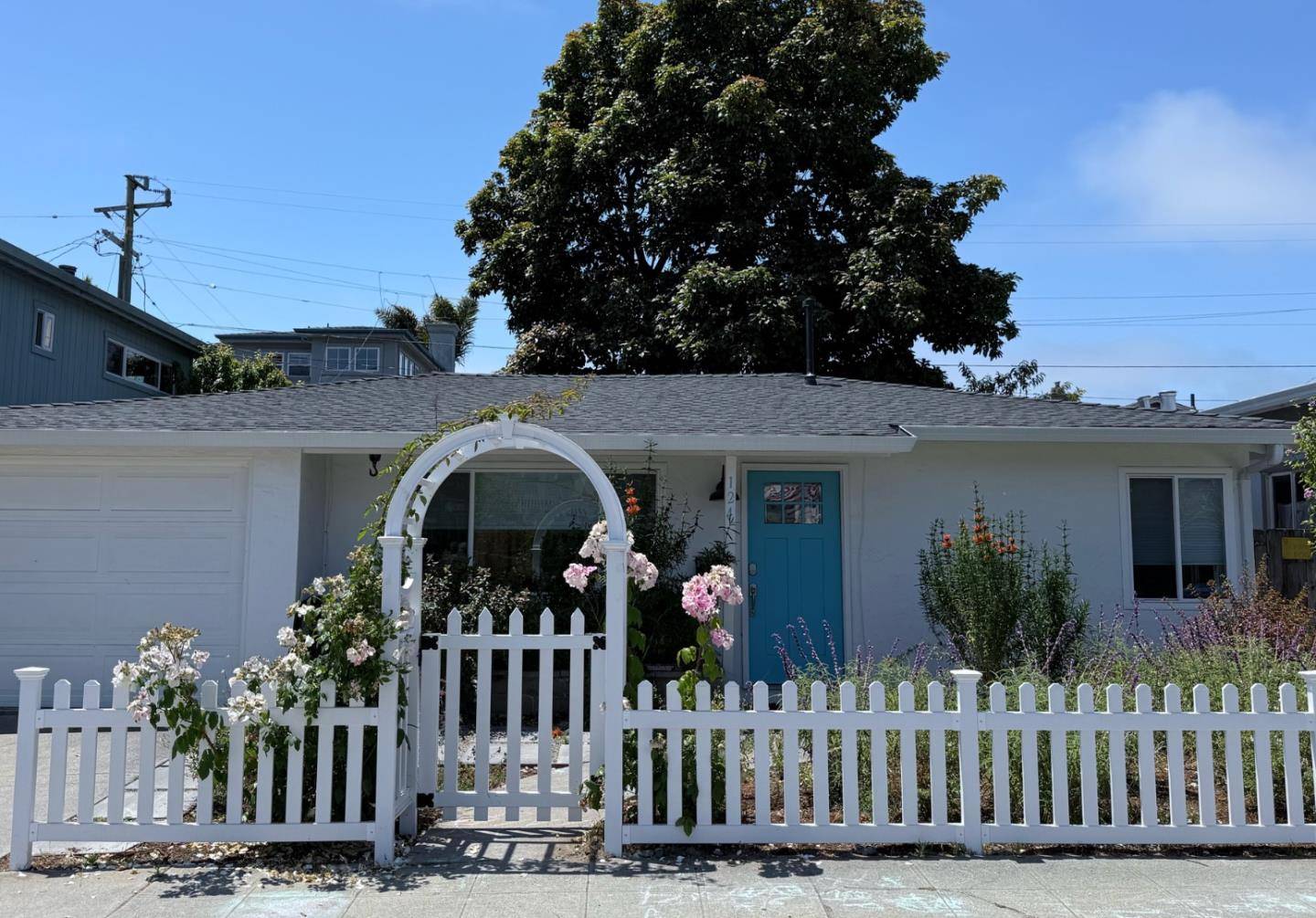 Aptos, CA 95003,124 Winfield WAY