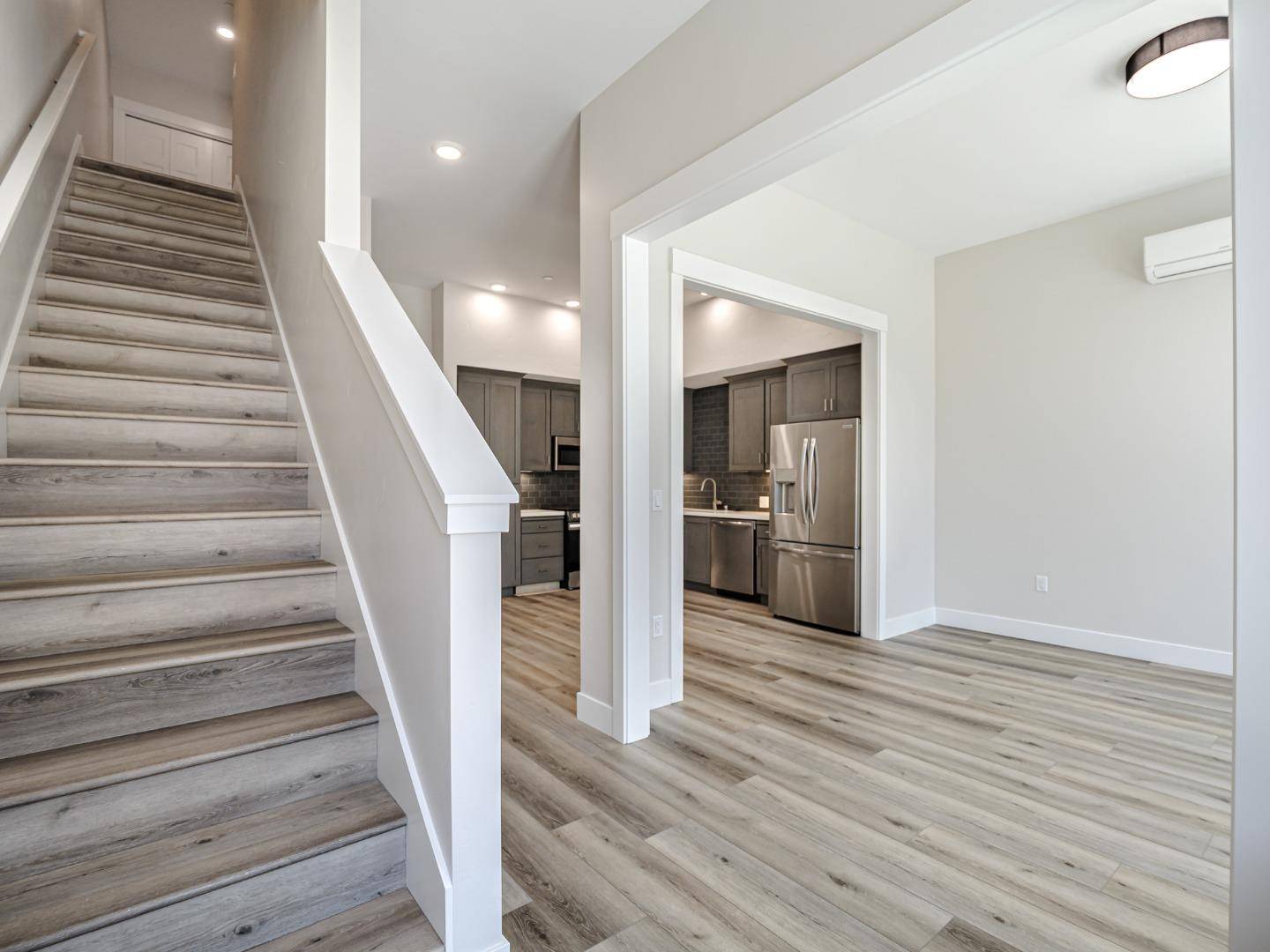 Aptos, CA 95003,101 Aptos Village WAY 3