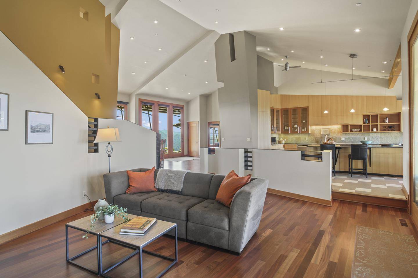 La Honda, CA 94020,7405 Alpine RD