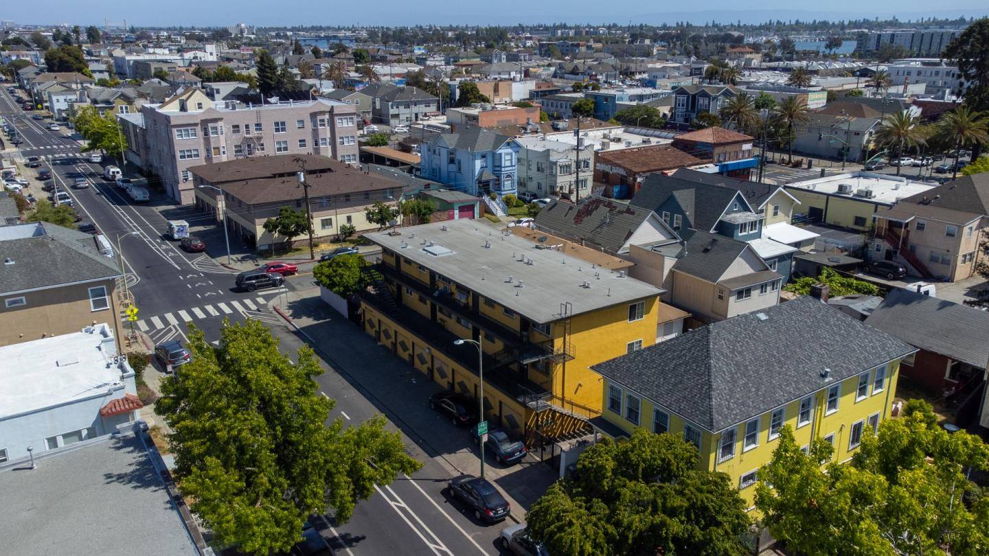 Oakland, CA 94606,635 E 15th ST