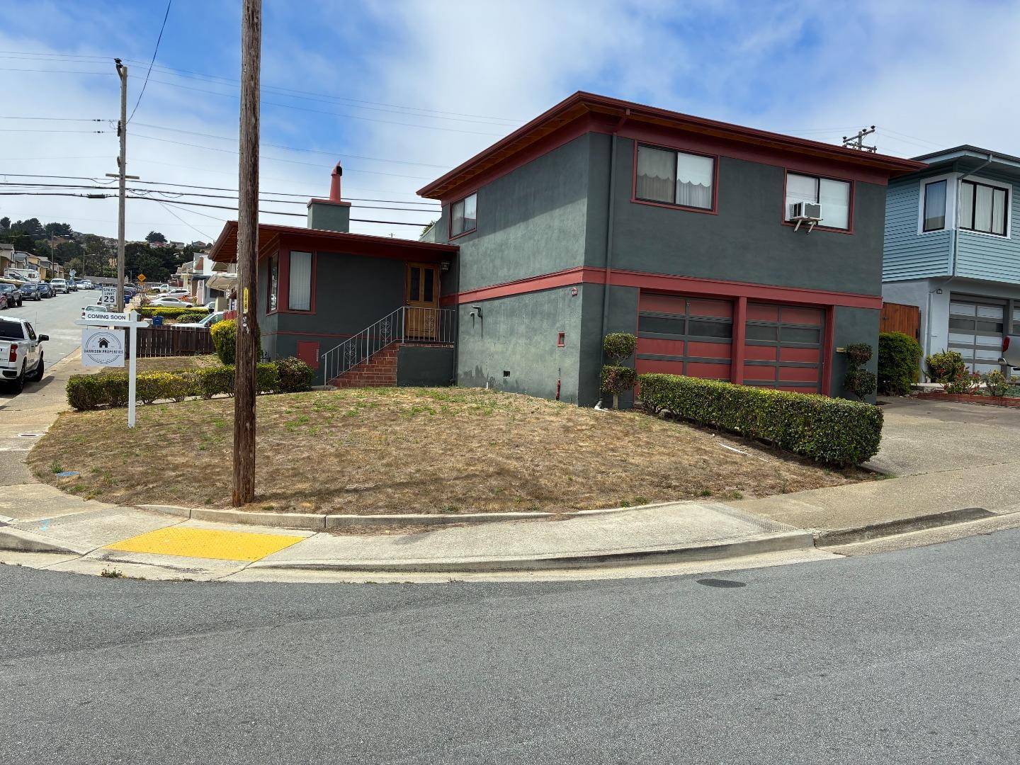 South San Francisco, CA 94080,400 Zamora DR