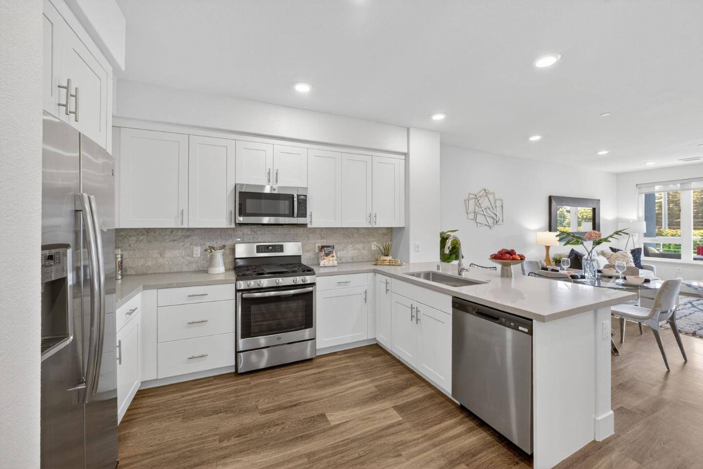 San Jose, CA 95123,5933 Sunstone DR 203