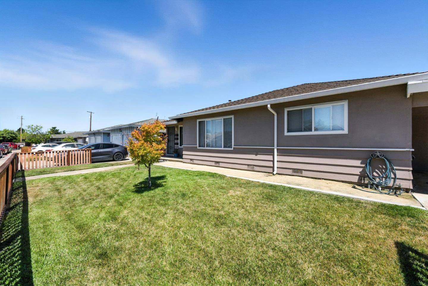 Santa Clara, CA 95050,2475 Karen DR