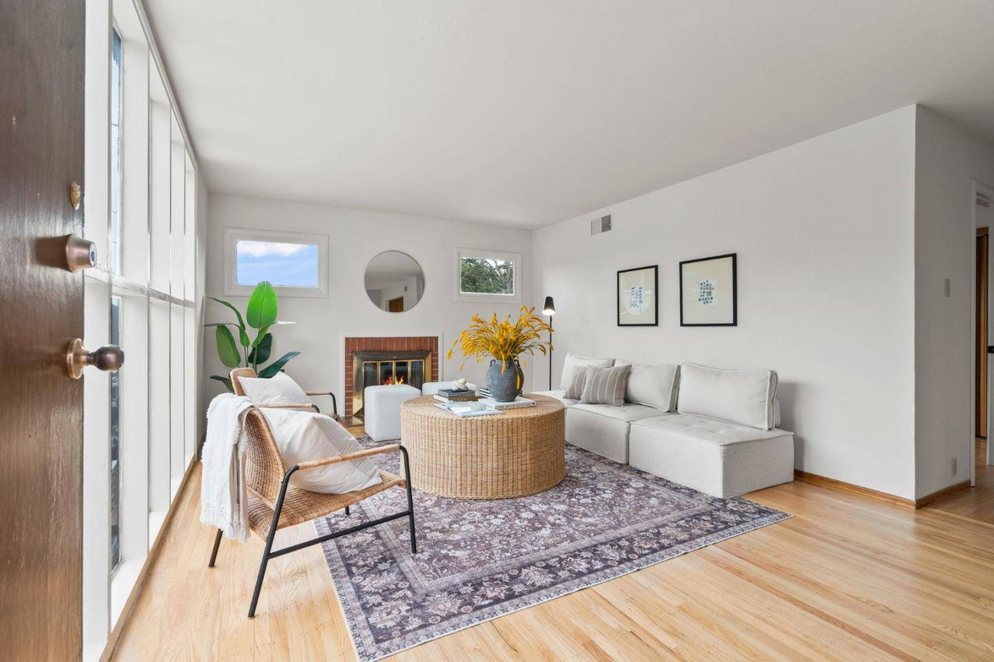 Pacifica, CA 94044,723 Moana WAY