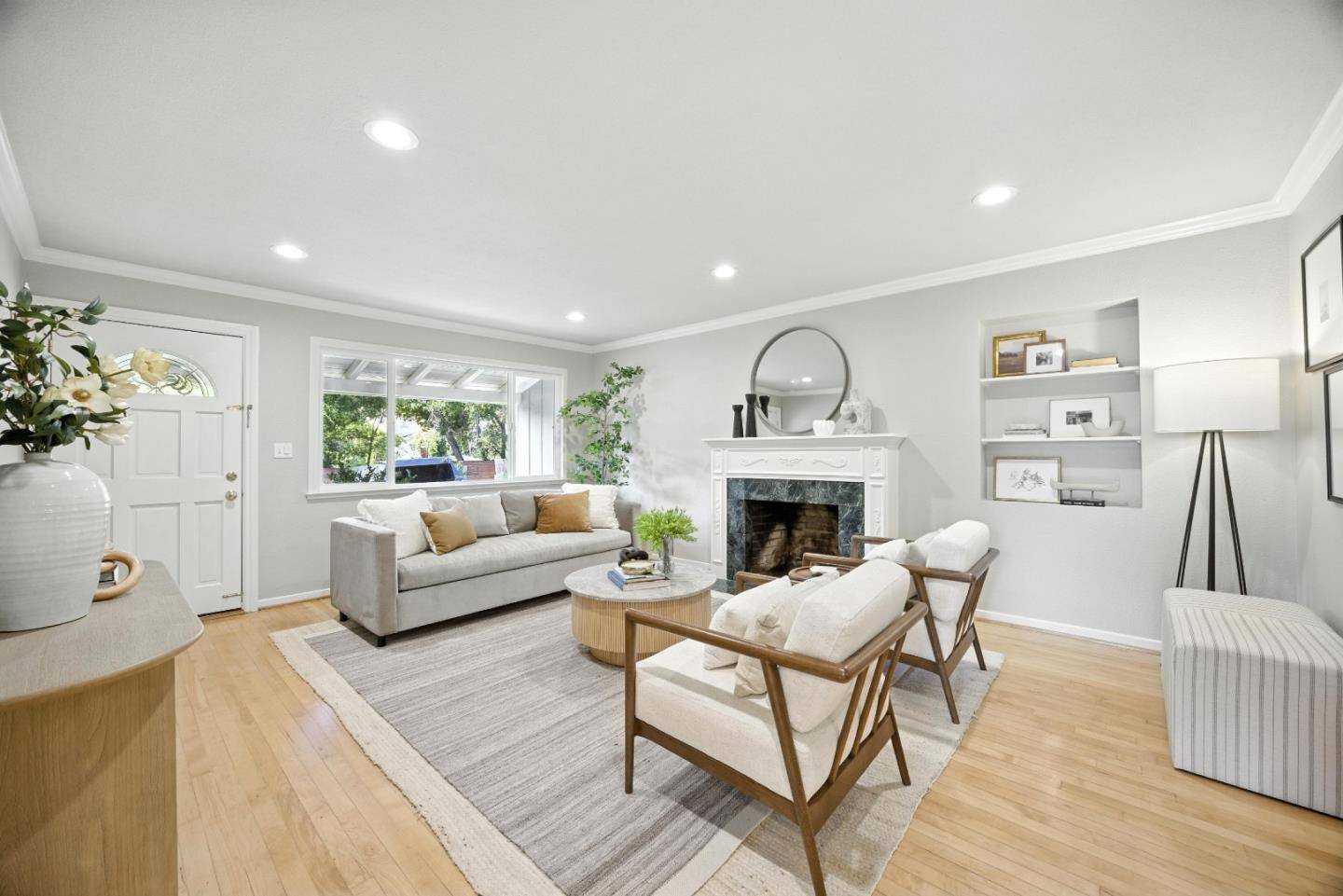San Carlos, CA 94070,2084 San Carlos AVE