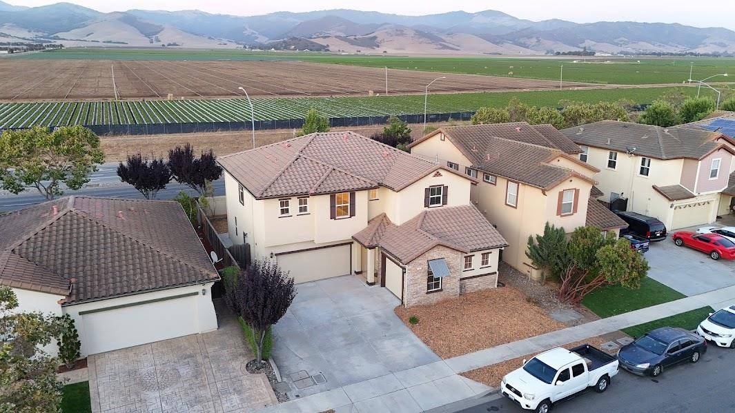 Salinas, CA 93905,1336 Cassino WAY
