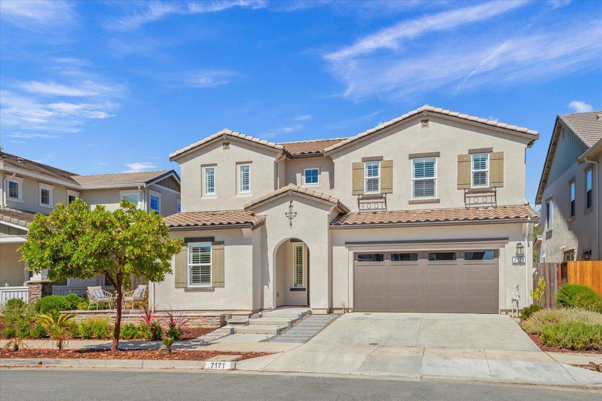 Gilroy, CA 95020,7171 Spumante CT