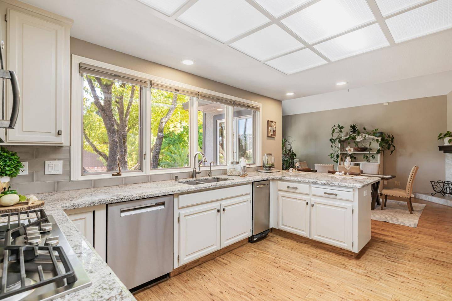 Morgan Hill, CA 95037,3785 Live Oak LN