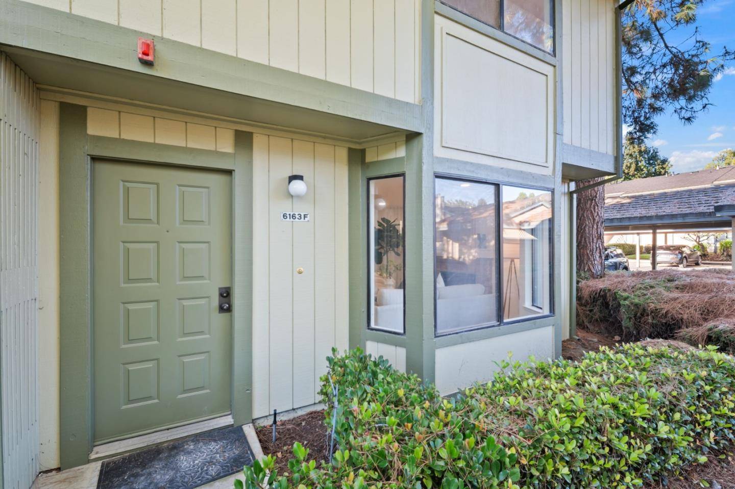 Newark, CA 94560,6163 Joaquin Murieta AVE F