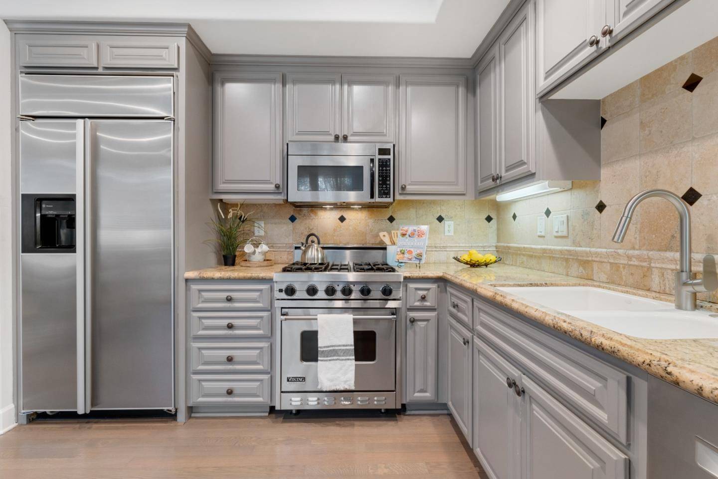 Los Gatos, CA 95030,110 Boyer LN