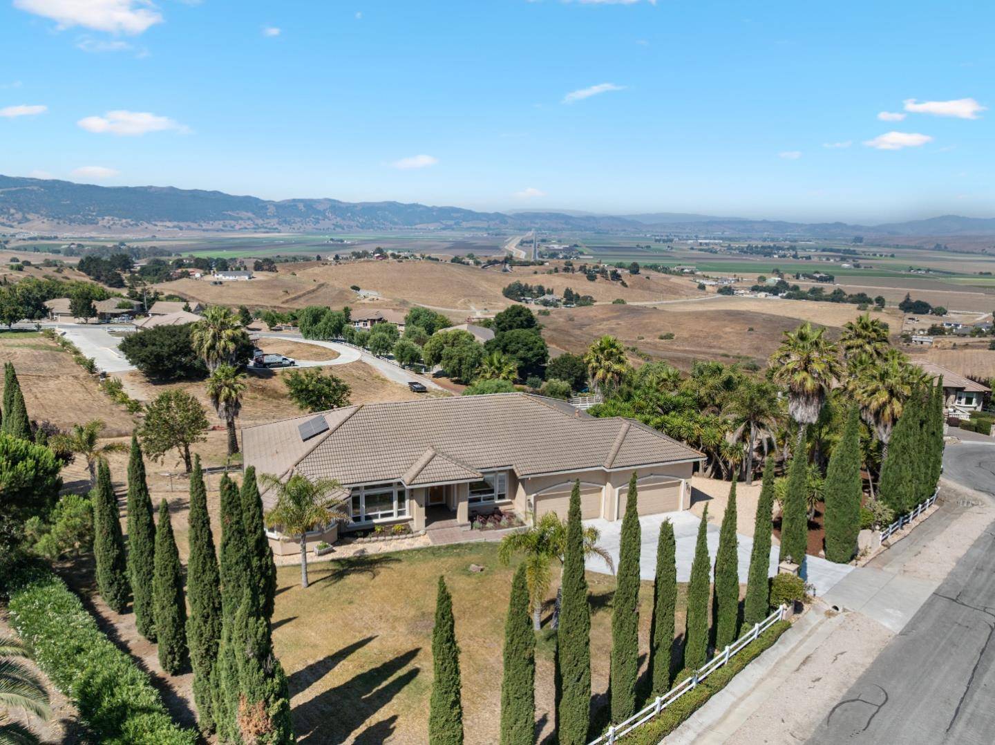 Hollister, CA 95023,313 Taryn CT