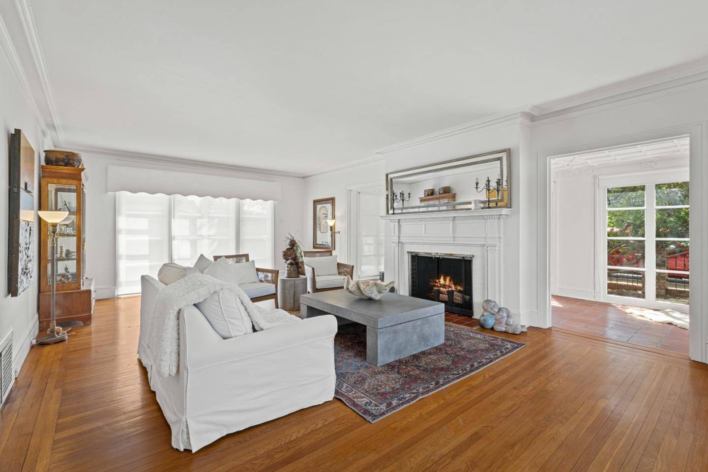 Gilroy, CA 95020,286 5th ST