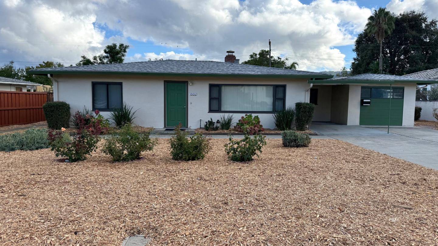 Saratoga, CA 95070,18612 Bucknall RD