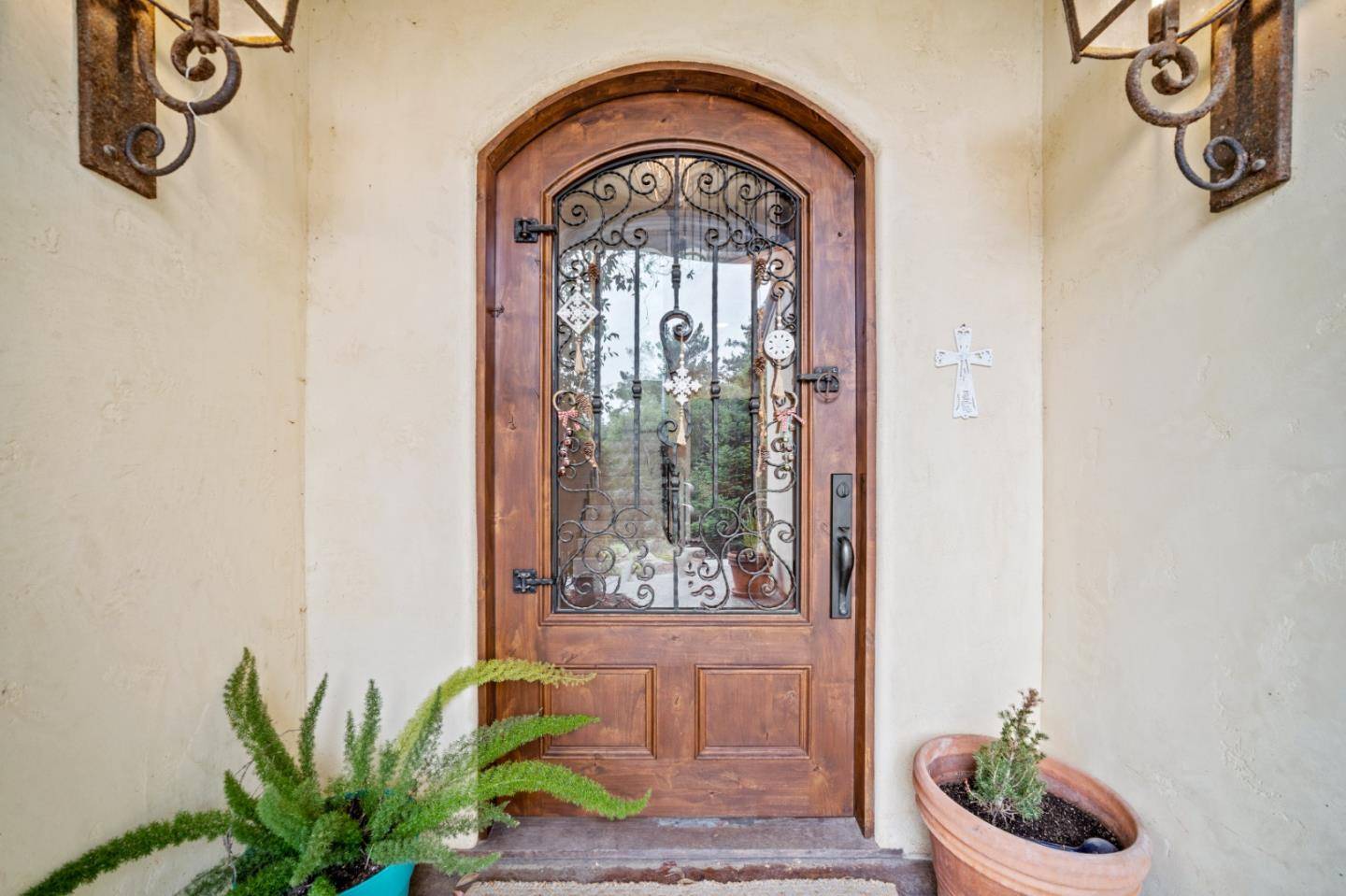 Prunedale, CA 93907,17551 Pond Derosa LN