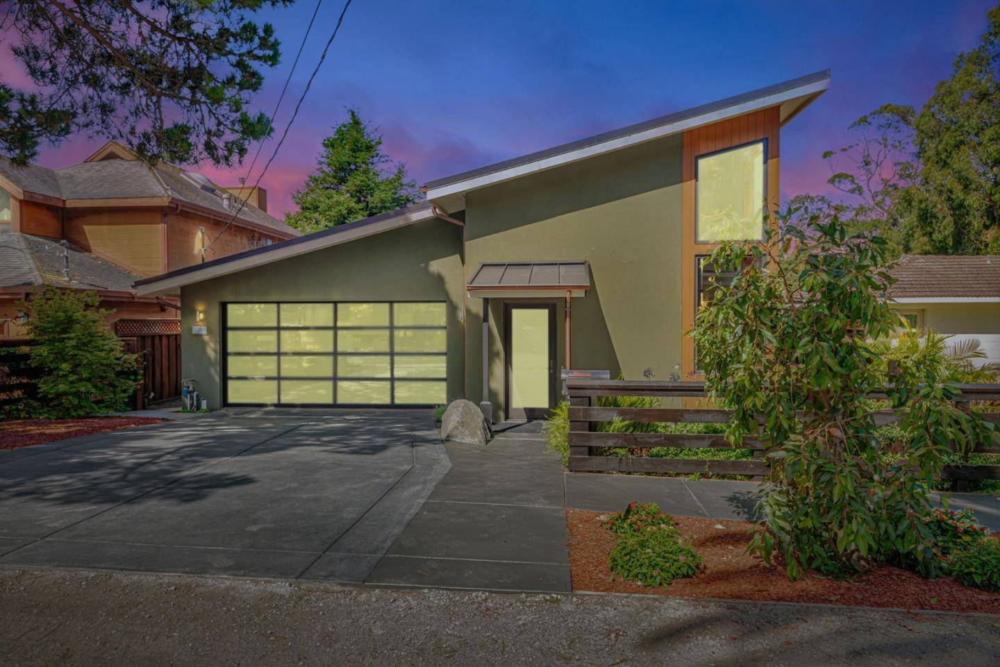 Pacifica, CA 94044,170 Winona AVE