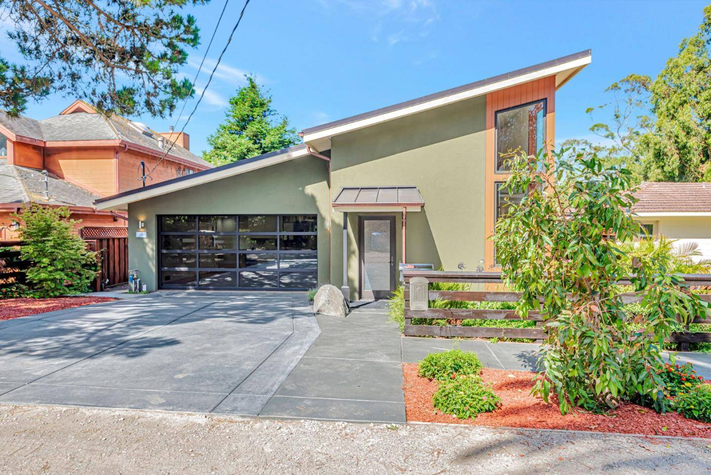 Pacifica, CA 94044,170 Winona AVE