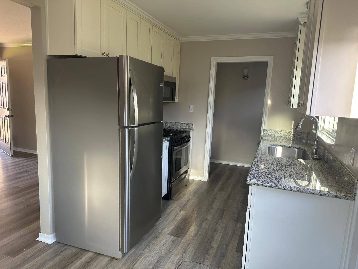 Pacific Grove, CA 93950,700 Rosemont AVE