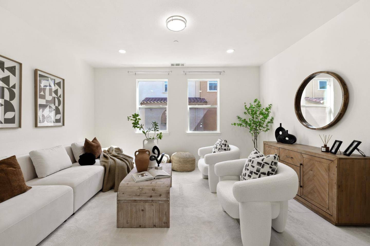 Sunnyvale, CA 94085,930 Highland TER