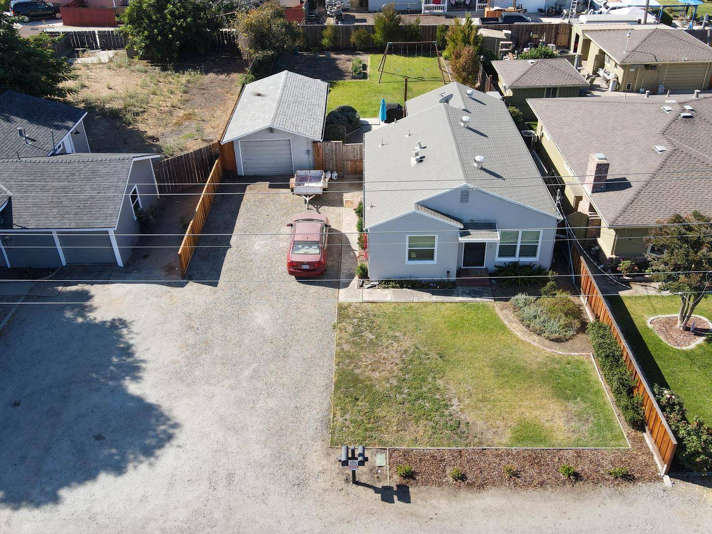 Hollister, CA 95023,931 Hillcrest RD