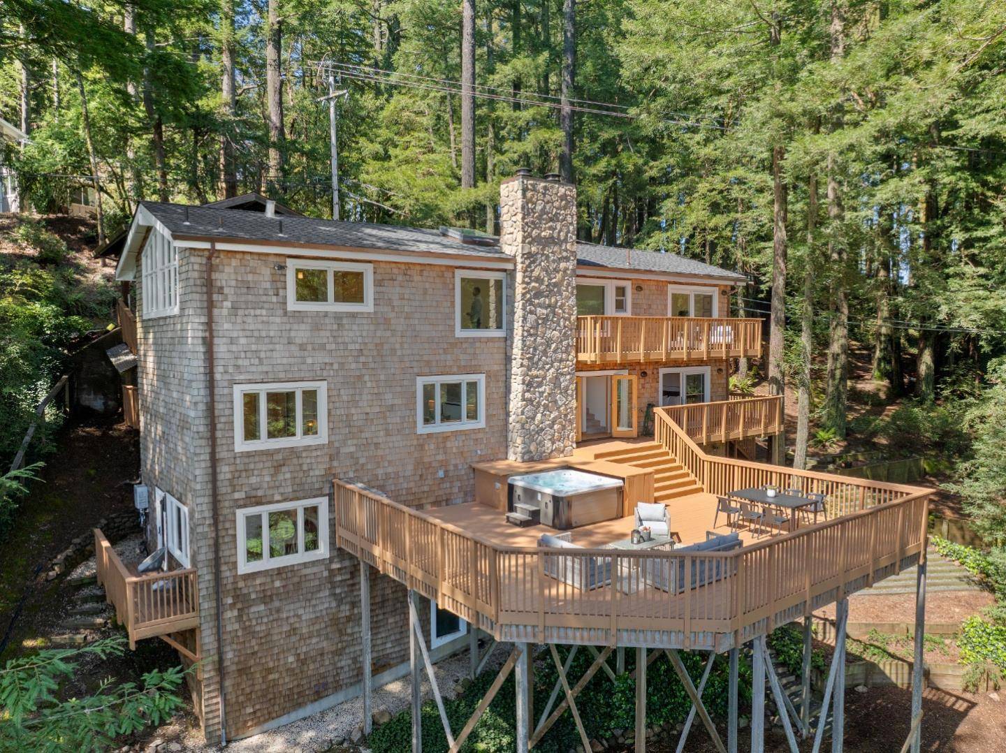 Woodside, CA 94062,103 Harkins RD