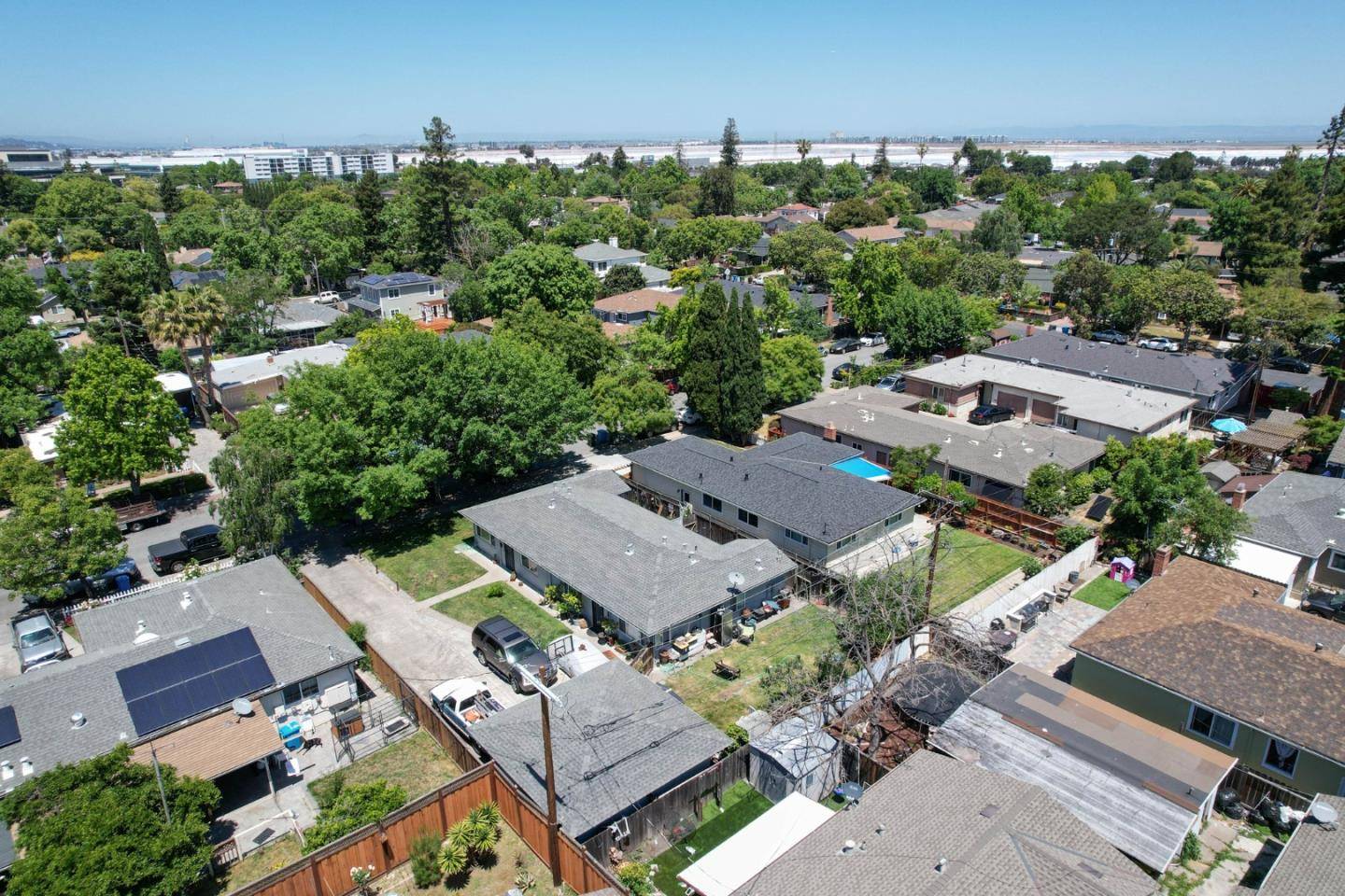 Redwood City, CA 94063,934 7th AVE
