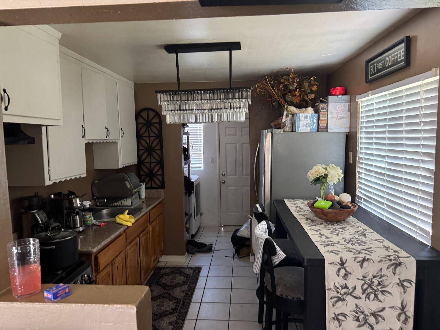 Redwood City, CA 94063,934 7th AVE