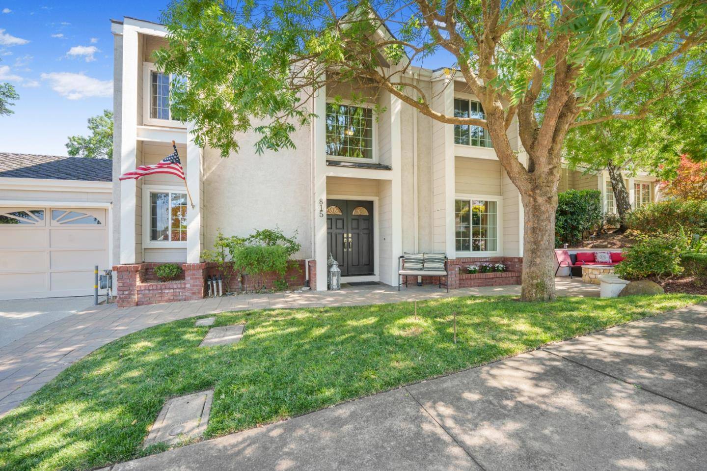 Morgan Hill, CA 95037,815 Oak Park DR