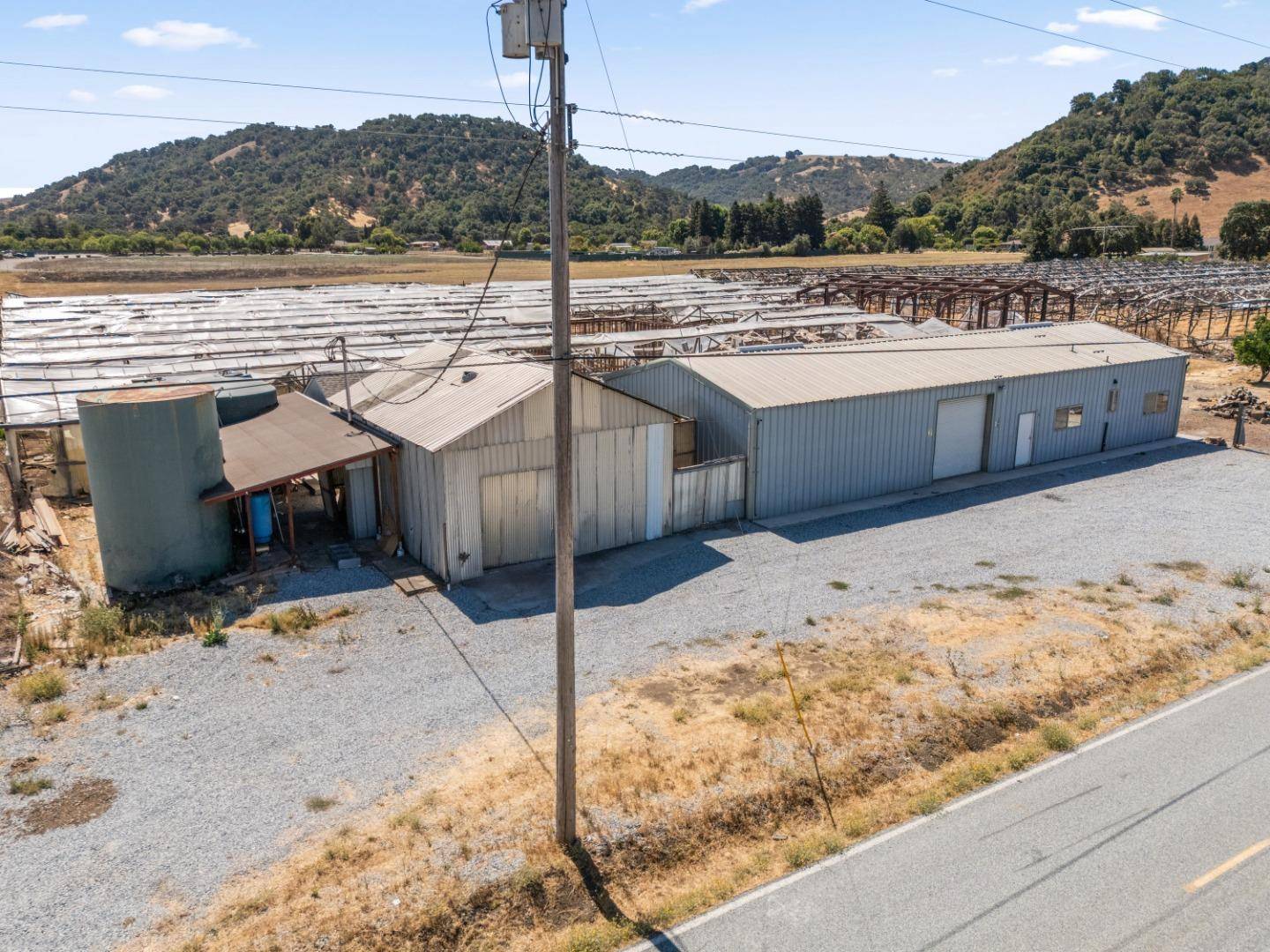 Morgan Hill, CA 95037,320 Kalana AVE