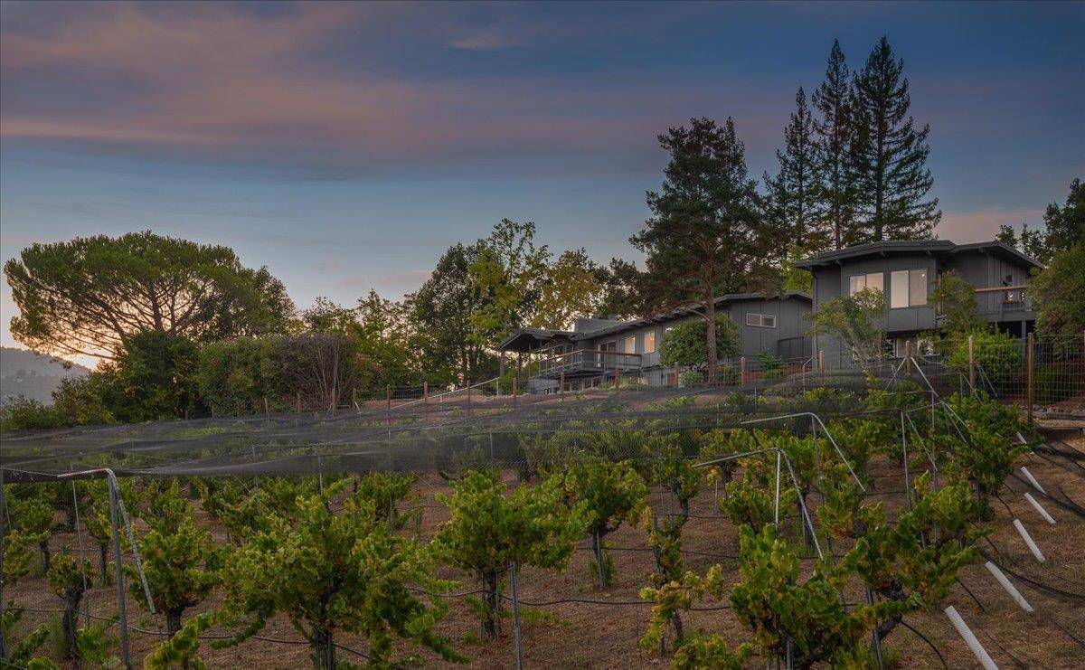 Portola Valley, CA 94028,15 Naranja WAY