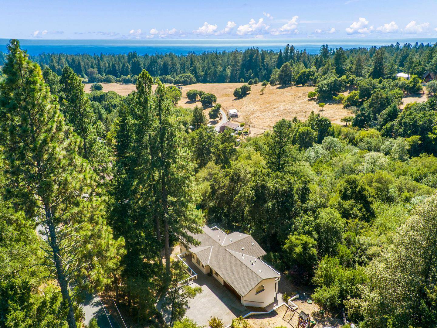 Santa Cruz, CA 95060,462 Quail DR