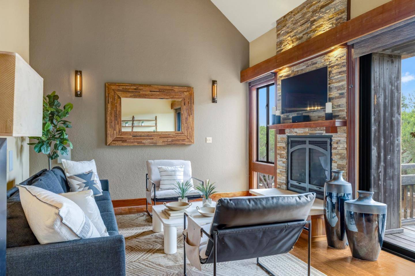 Carmel, CA 93923,24520 Outlook DR 24