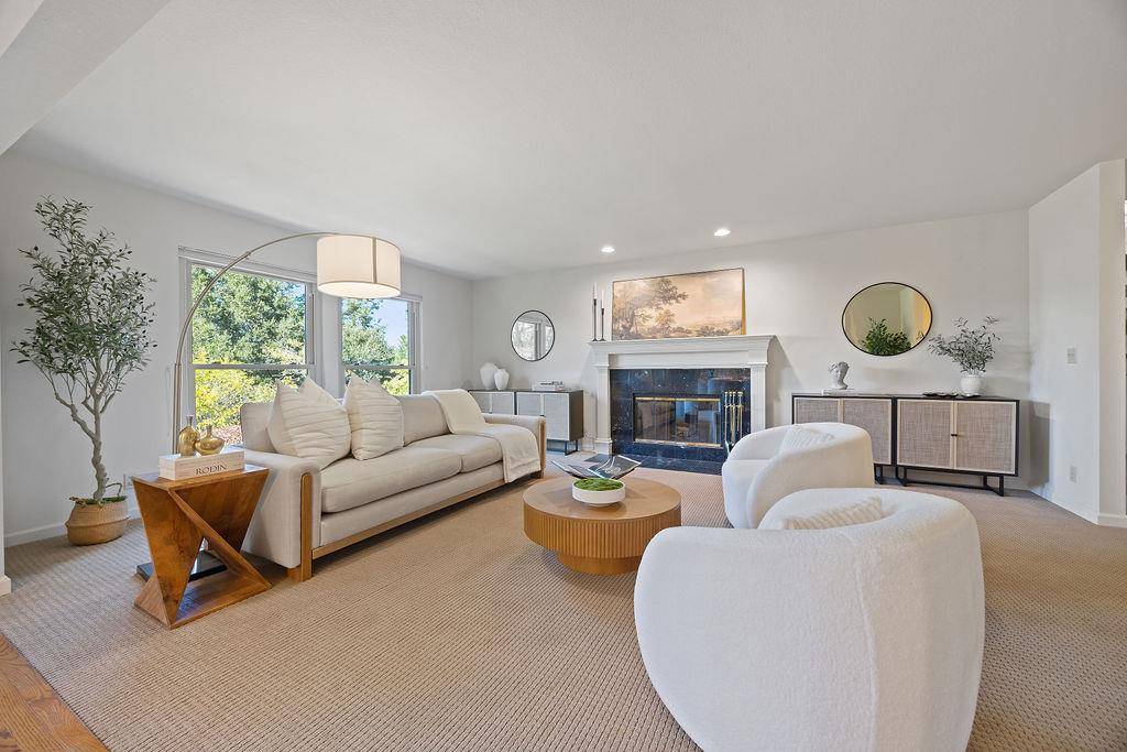 Redwood City, CA 94062,16 Niner CT