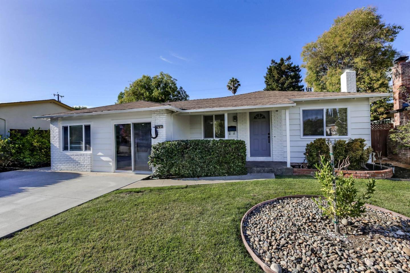 Cupertino, CA 95014,7433 Rollingdell DR