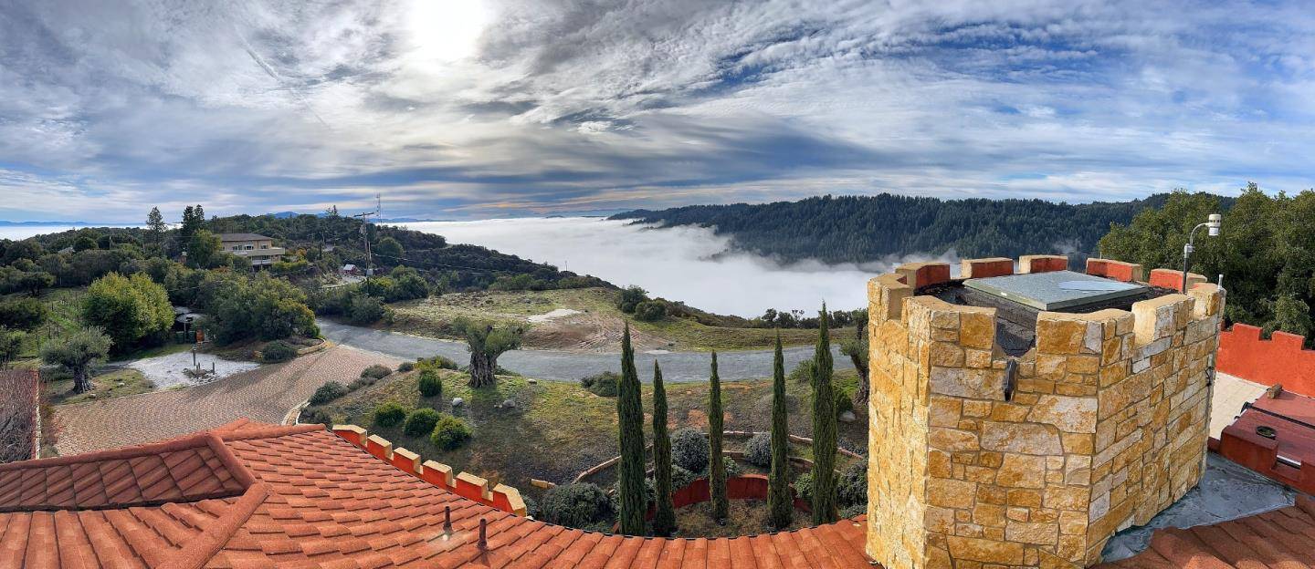 Saratoga, CA 95070,17035 Bohlman RD