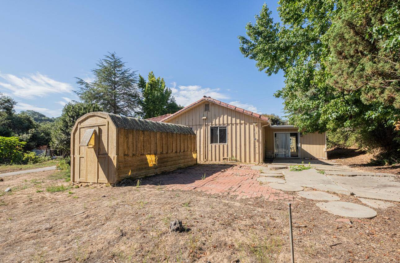 Salinas, CA 93907,7500 Langley Canyon RD