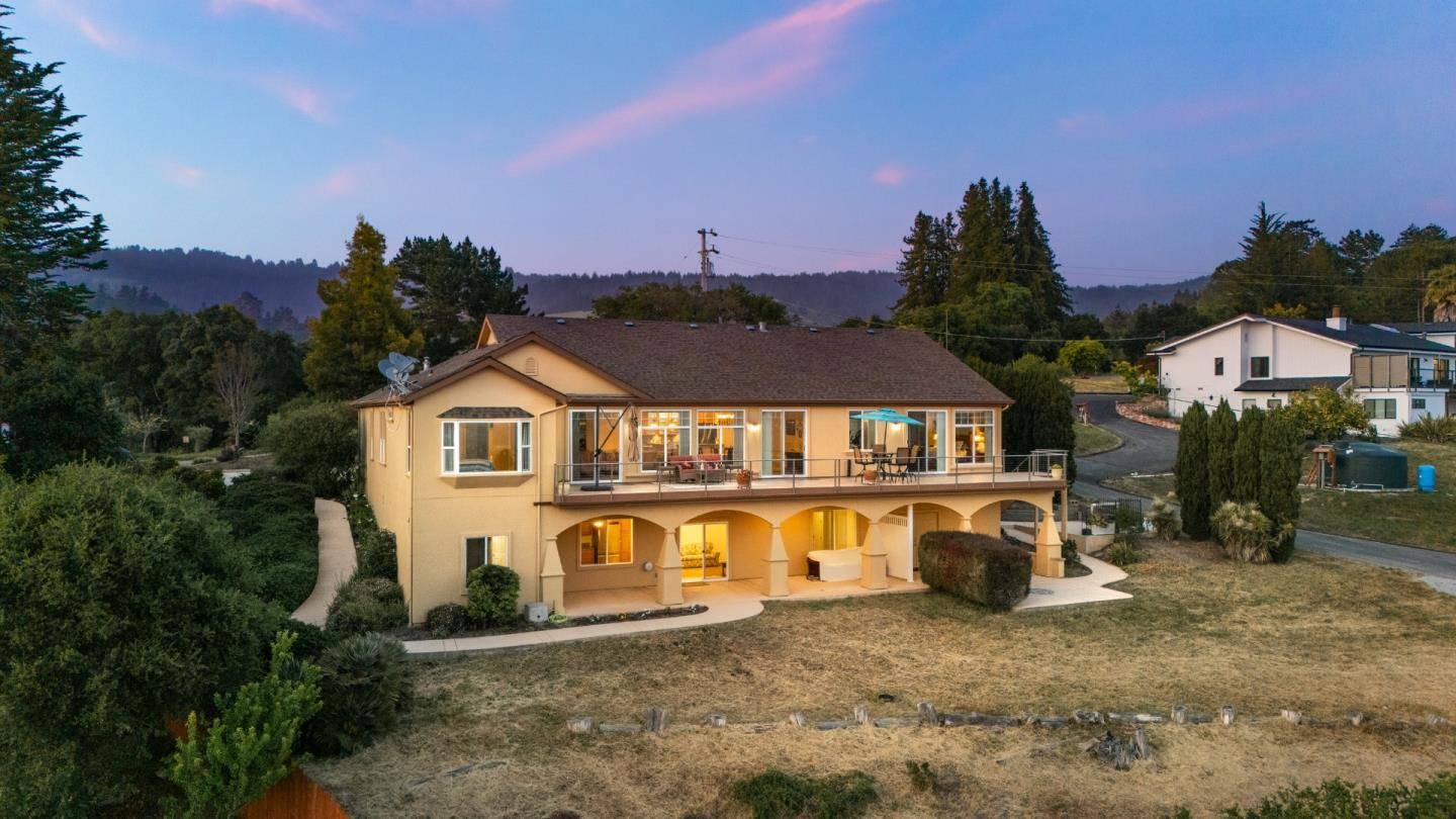 Watsonville, CA 95076,960 Smith RD