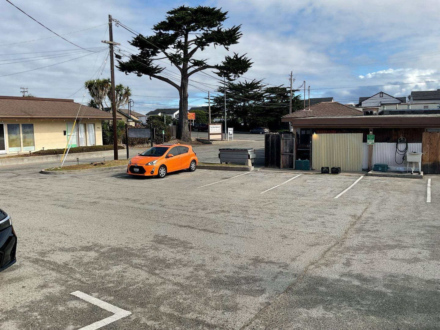 Marina, CA 93933,302 Carmel AVE