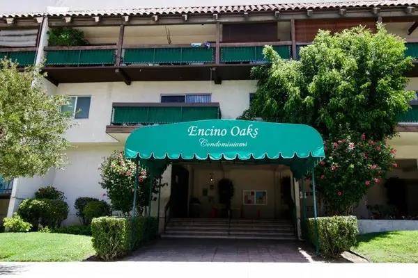 Encino, CA 91316,White Oak Ave J203