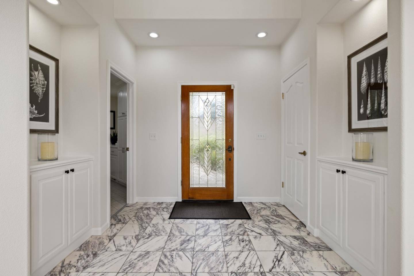 Half Moon Bay, CA 94019,424 6th AVE