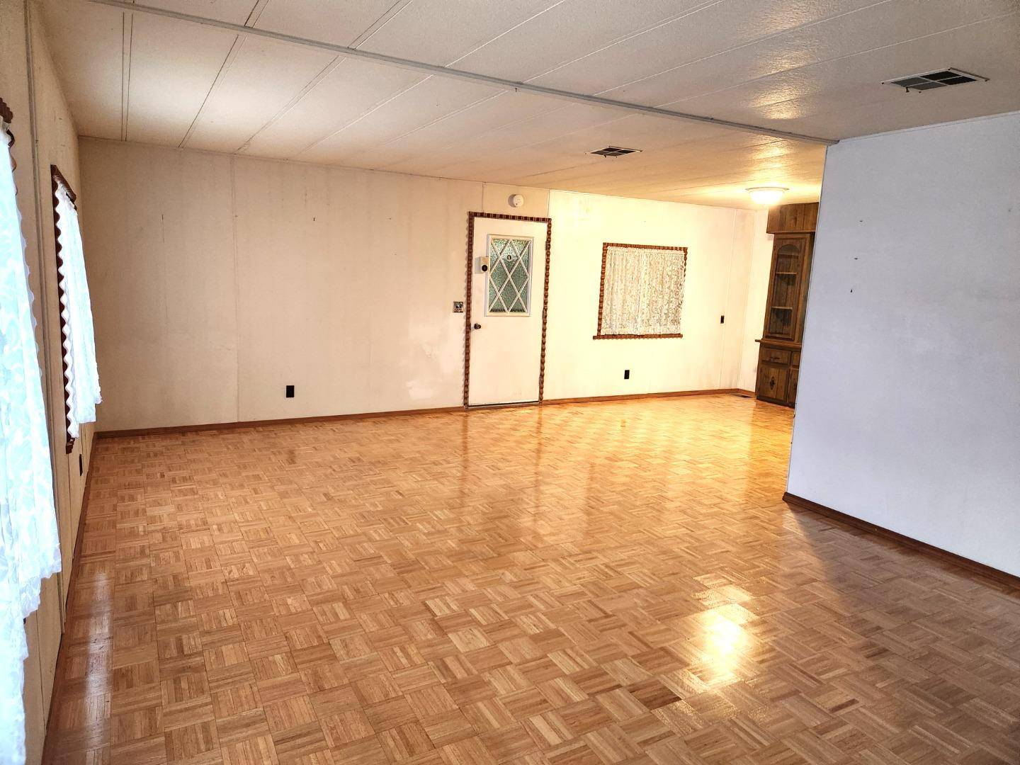 Mountain View, CA 94043,1075 Space Park WAY 138