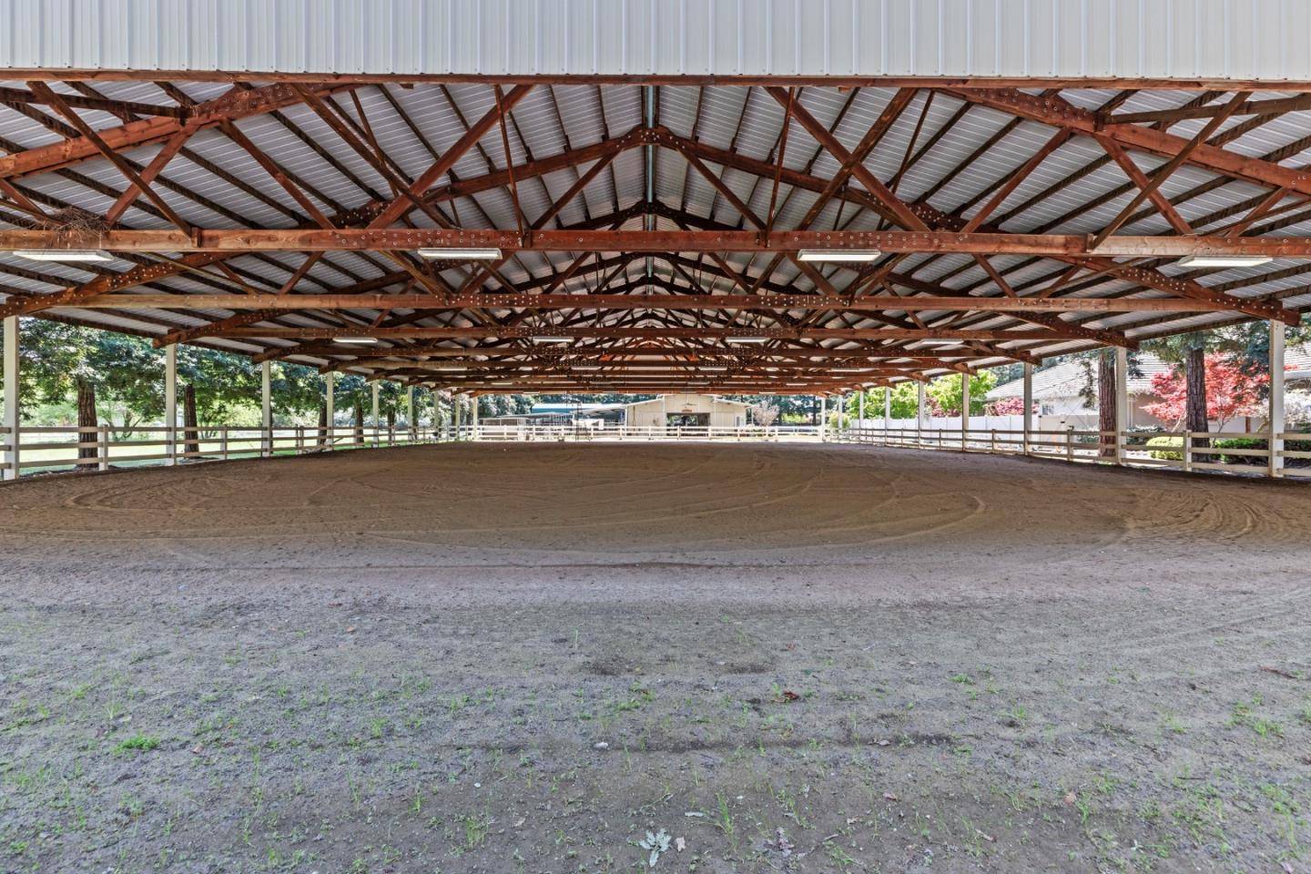 Oakdale, CA 95361,5000 Peach Blossom LN