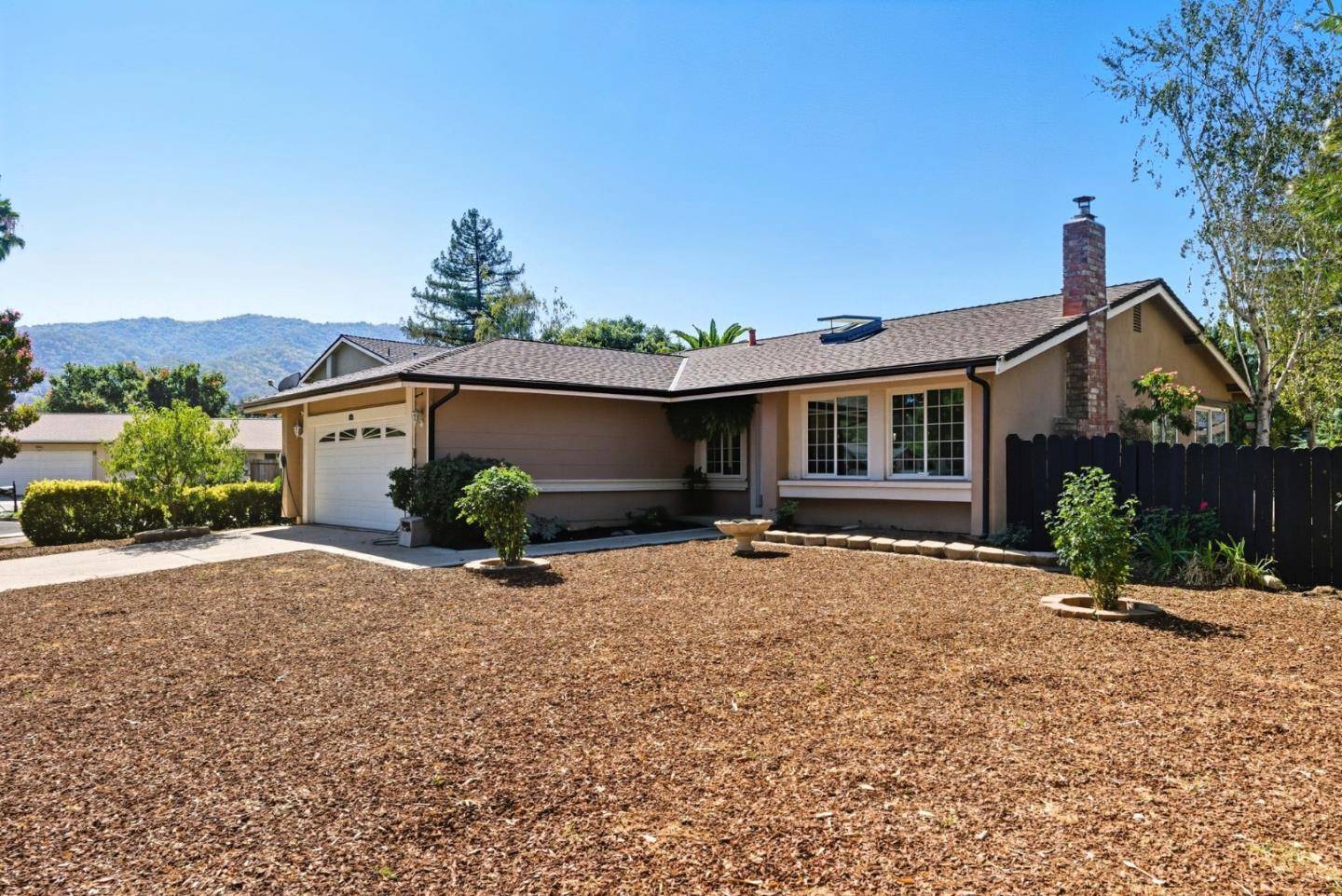 Gilroy, CA 95020,7305 Chadwick ST