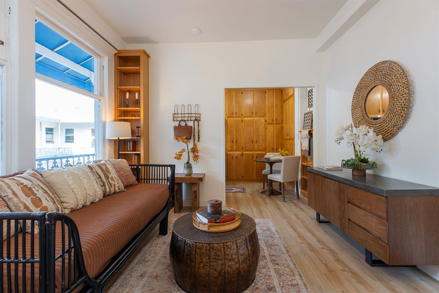 Santa Cruz, CA 95060,260 High ST 204