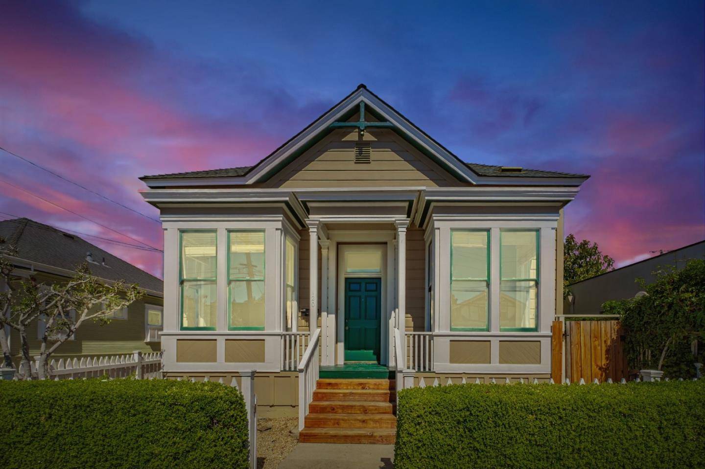 Santa Cruz, CA 95060,120 Maple ST