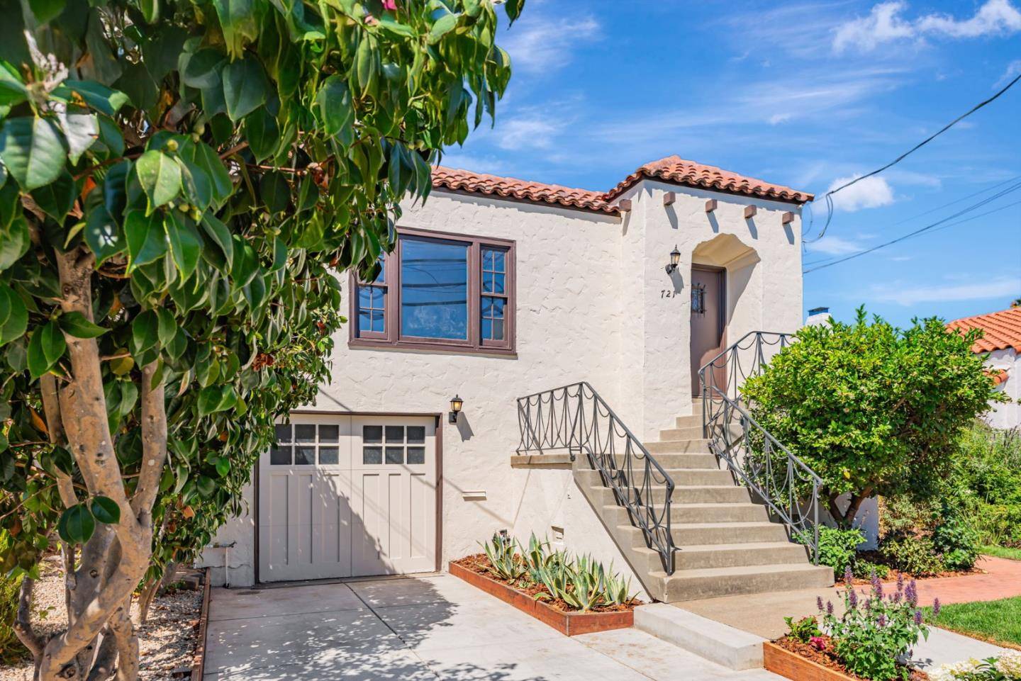 San Mateo, CA 94402,721 9th AVE