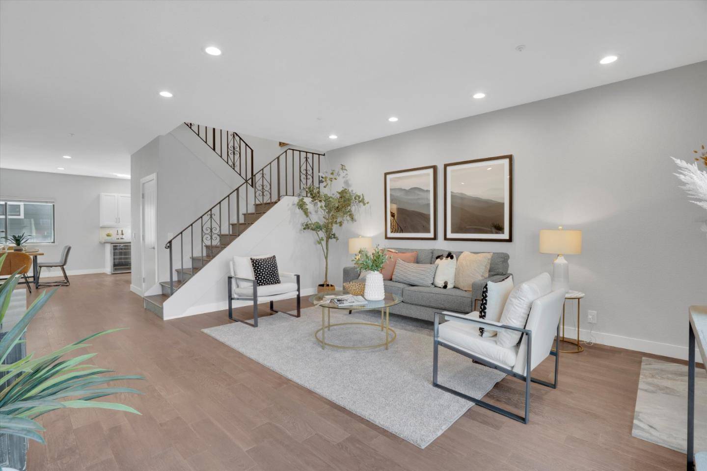 Daly City, CA 94014,7625 Mission ST