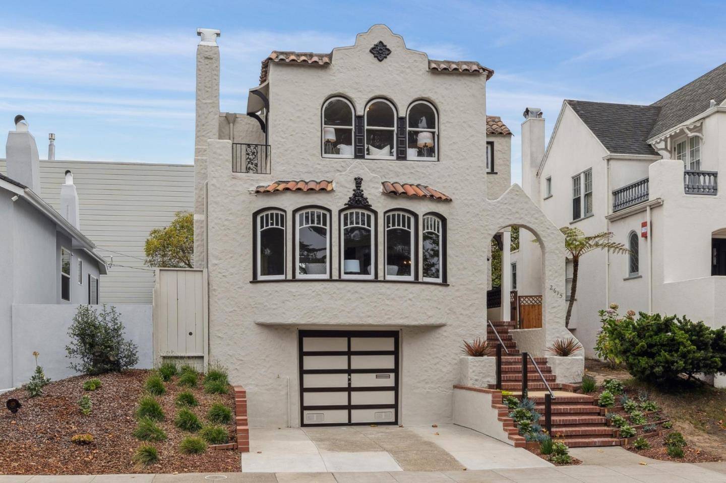 San Francisco, CA 94122,2615 Lincoln WAY